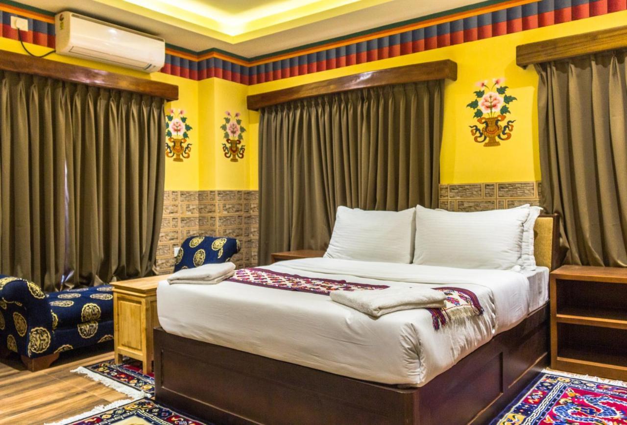 White Dragon Hotel Punakha Buitenkant foto